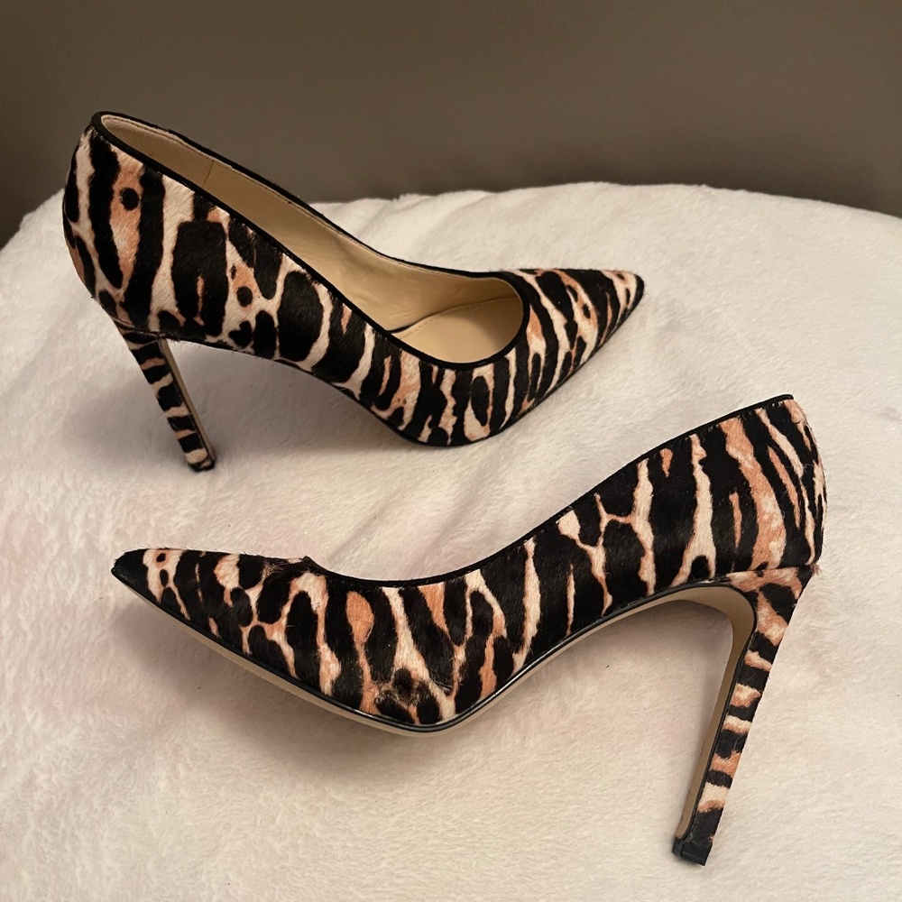 Pumps - Picture 4 of 4
